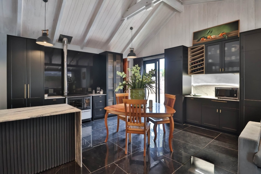 3 Bedroom Property for Sale in The Island Western Cape